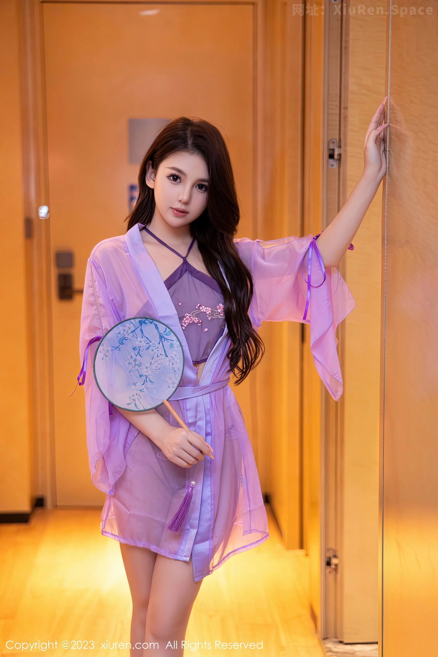 图片[2]-[Xiuren秀人网]2022.12.29 VOL.6064 小海臀Rena 黑色紧身情趣连体衣性感私房写真集-秀人网官方网站